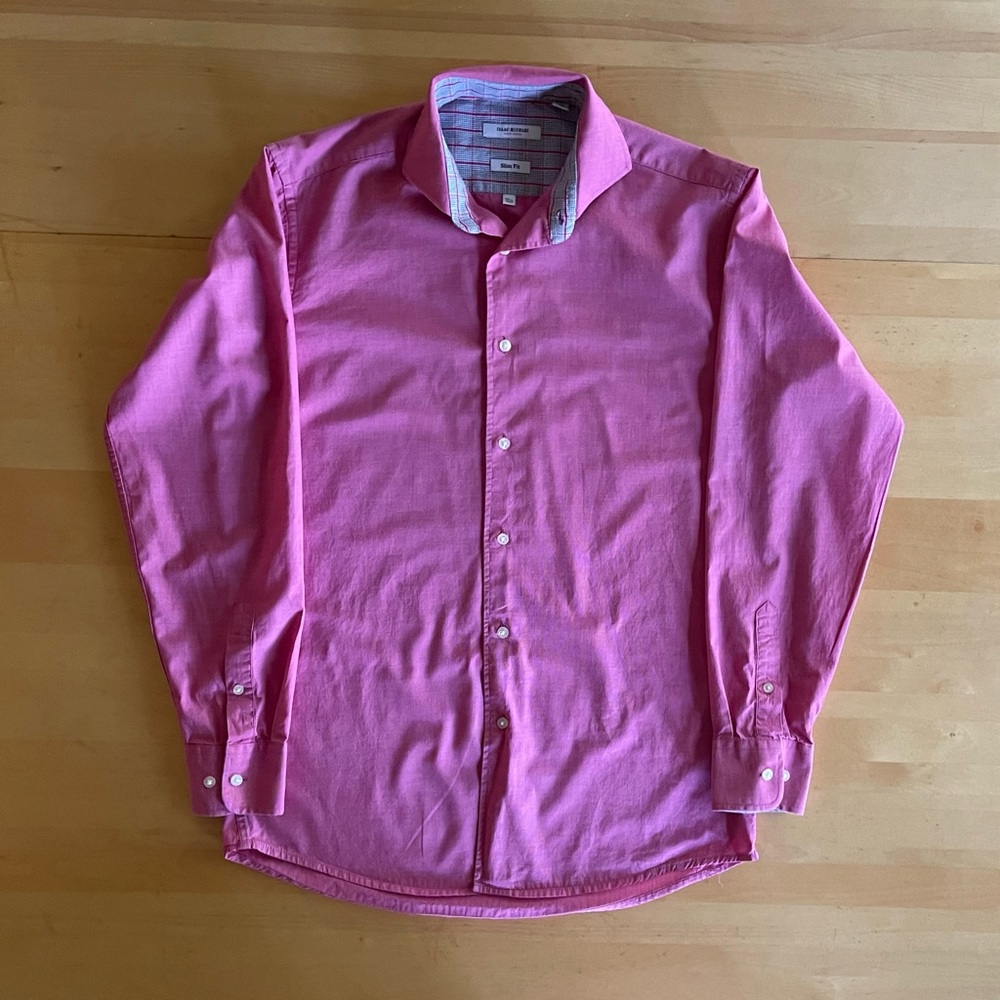 Isaak Mizrahi dress shirt in a beautiful raspberry color, slim fit